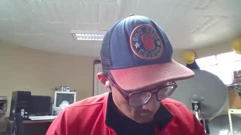 Snapshot of bisexmangenx chatting on 05/14/26, 11:44 Manu O online show from 05/14/26, 11:44