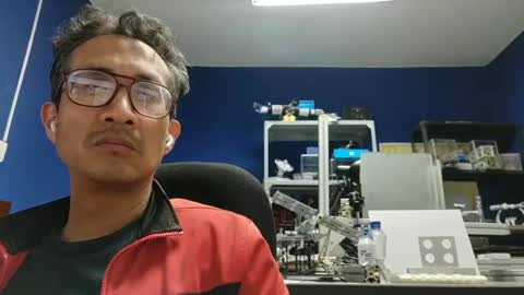Snapshot of bisexmangenx chatting on 06/28/26, 02:50 Manu O online show from 06/28/26, 02:50