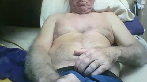 Snapshot of bisoutherner chatting on 01/09/26, 07:15 bisoutherner online show from 01/09/26, 07:15