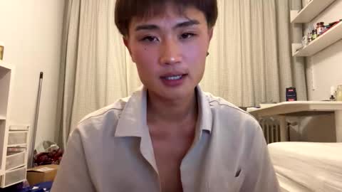 Lou online show from 05/22/26, 10:37