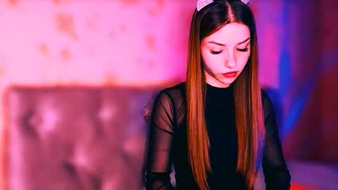 Snapshot of bitter__peach chatting on 03/10/26, 05:51 Margo online show from 03/10/26, 05:51