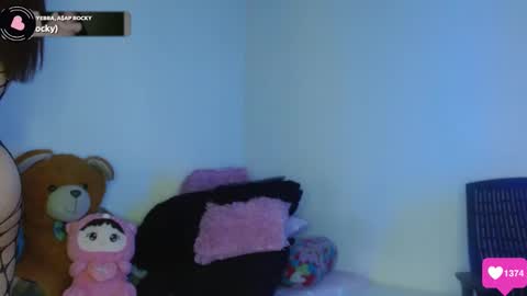 Snapshot of bittersweetchherry chatting on 02/07/26, 11:30 Instagram zpchherry online show from 02/07/26, 11:30
