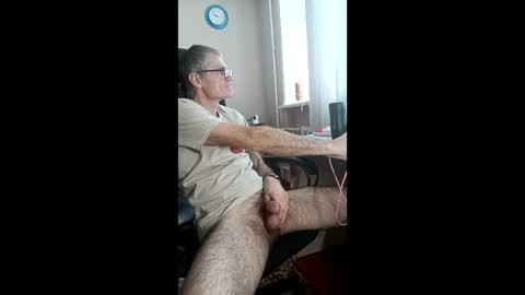 biytwert online show from 02/10/26, 04:49