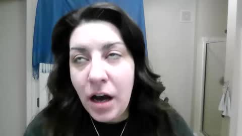 Snapshot of bj4290 chatting on 04/08/26, 01:33 bj4290 online show from 04/08/26, 01:33