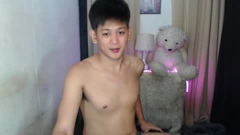 Snapshot of bj_alex31 chatting on 05/09/26, 03:50 alex online show from 05/09/26, 03:50