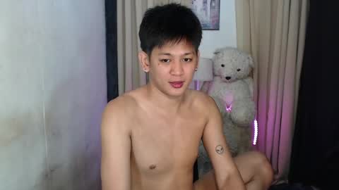 Snapshot of bj_alex31 chatting on 05/21/26, 05:09 alex online show from 05/21/26, 05:09
