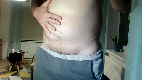 Snapshot of bjguyhugecock chatting on 06/17/26, 10:10 bjguyhugecock online show from 06/17/26, 10:10