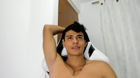 Snapshot of bjonr_haward chatting on 12/11/24, 04:39 Haward  online show from 12/11/24, 04:39