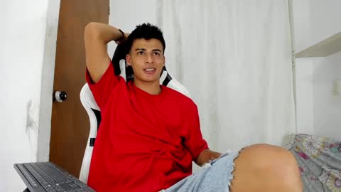 Snapshot of bjonr_haward chatting on 01/26/25, 05:13 Haward  online show from 01/26/25, 05:13