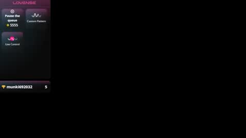 Snapshot of bjorn426 chatting on 11/13/25, 08:35 bjorn online show from 11/13/25, 08:35