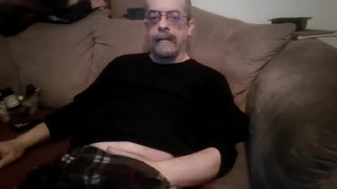 Snapshot of bkkm75 chatting on 02/15/26, 10:06 bkkm75 online show from 02/15/26, 10:06