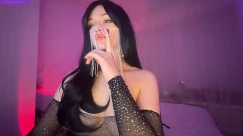 Kitty online show from 10/06/25, 09:01