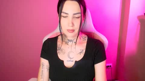 Snapshot of blablablablagirl chatting on 07/07/26, 06:23 blablablablagirl online show from 07/07/26, 06:23