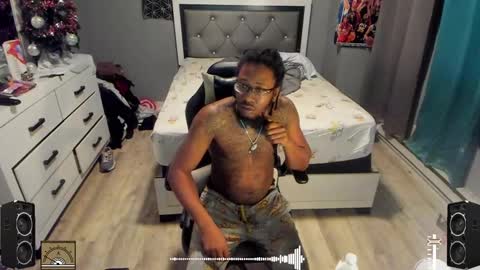 Snapshot of blaccanalmatters chatting on 12/15/24, 10:47 Plant Base Streamers From Pennsylvania online show from 12/15/24, 10:47