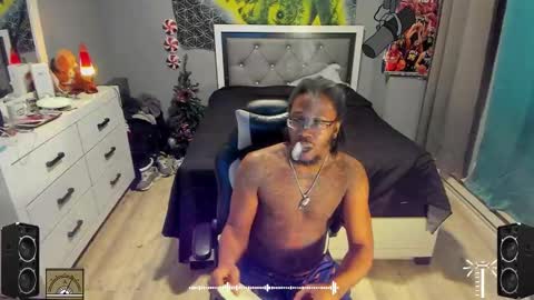 Snapshot of blaccanalmatters chatting on 01/04/25, 12:05 Plant Base Streamers From Pennsylvania online show from 01/04/25, 12:05