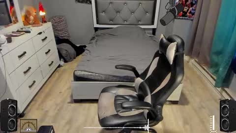 Snapshot of blaccanalmatters chatting on 02/02/25, 10:06 Plant Base Streamers From Pennsylvania online show from 02/02/25, 10:06