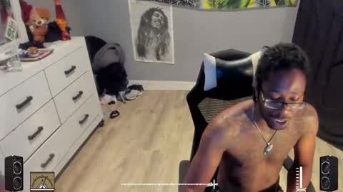 Snapshot of blaccanalmatters chatting on 09/24/25, 10:24 Plant Base Streamers From Pennsylvania online show from 09/24/25, 10:24