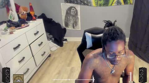 Snapshot of blaccanalmatters chatting on 09/26/25, 10:25 Plant Base Streamers From Pennsylvania online show from 09/26/25, 10:25