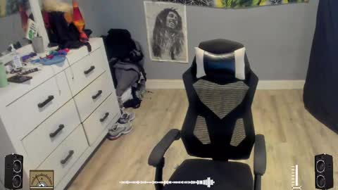 Snapshot of blaccanalmatters chatting on 09/28/25, 08:58 Plant Base Streamers From Pennsylvania online show from 09/28/25, 08:58