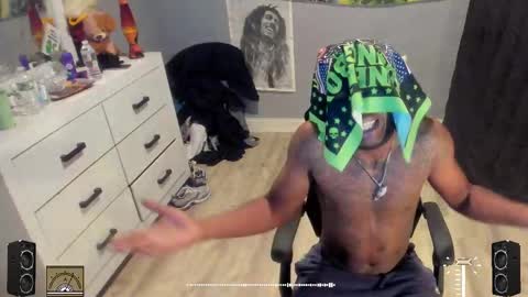 Snapshot of blaccanalmatters chatting on 09/29/25, 10:25 Plant Base Streamers From Pennsylvania online show from 09/29/25, 10:25