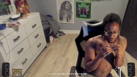 Snapshot of blaccanalmatters chatting on 10/13/25, 10:54 Plant Base Streamers From Pennsylvania online show from 10/13/25, 10:54