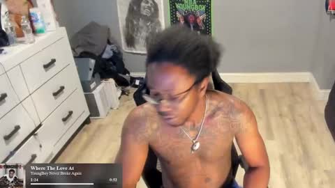 Snapshot of blaccanalmatters chatting on 10/28/25, 10:23 Plant Base Streamers From Pennsylvania online show from 10/28/25, 10:23