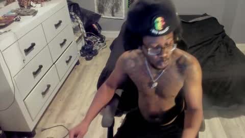 Snapshot of blaccanalmatters chatting on 12/05/25, 12:30 Plant Base Streamers From Pennsylvania online show from 12/05/25, 12:30