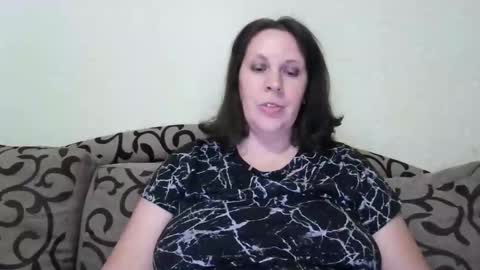 Snapshot of black__bird chatting on 12/19/24, 03:18 naughtyKate online show from 12/19/24, 03:18