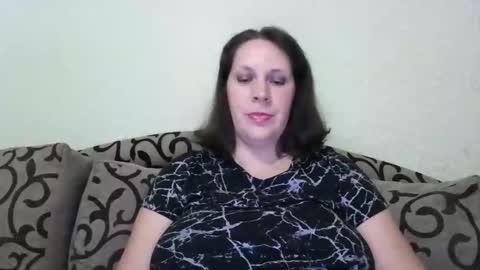 Snapshot of black__bird chatting on 12/22/24, 08:36 naughtyKate online show from 12/22/24, 08:36