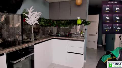 Mia and Rick online show from 03/18/26, 06:38