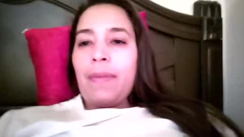 Snapshot of black_and_whithexx chatting on 02/03/26, 03:50 black and white online show from 02/03/26, 03:50