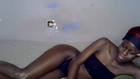 black_ebony8 online show from 06/15/26, 07:49
