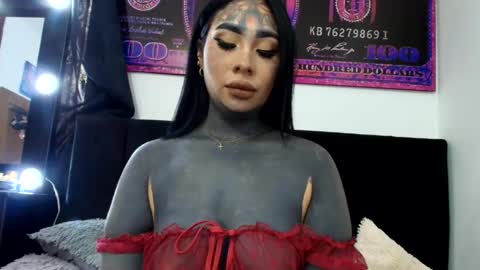 Snapshot of black_eyestattoo chatting on 05/22/26, 10:15 karenth soto online show from 05/22/26, 10:15
