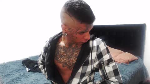 Snapshot of black_firex chatting on 09/11/25, 03:23 black_firex online show from 09/11/25, 03:23