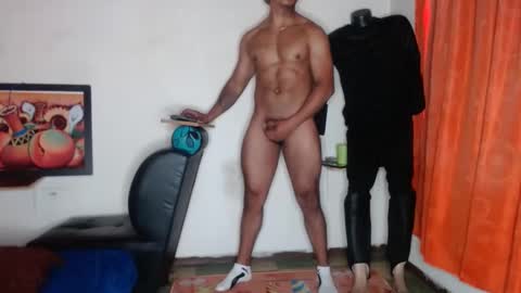 Snapshot of black_hot26 chatting on 02/13/25, 03:14 black_hot26 online show from 02/13/25, 03:14