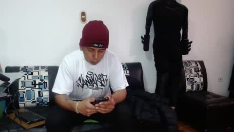 Snapshot of black_hot26 chatting on 09/15/25, 04:07 black_hot26 online show from 09/15/25, 04:07