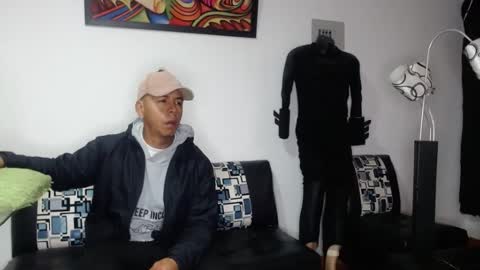 Snapshot of black_hot26 chatting on 09/18/25, 01:57 black_hot26 online show from 09/18/25, 01:57