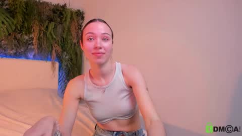 Jenny online show from 01/17/25, 01:35