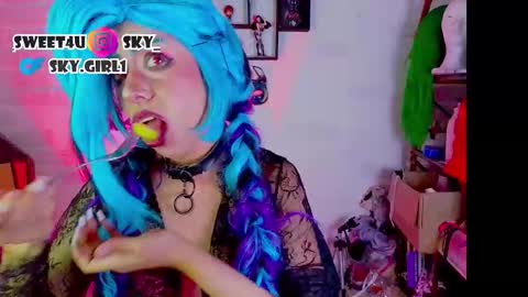 Snapshot of black_lady_05 chatting on 02/26/26, 03:38 millie online show from 02/26/26, 03:38