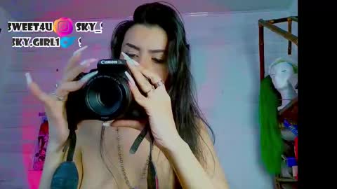 Snapshot of black_lady_05 chatting on 03/02/26, 05:08 millie online show from 03/02/26, 05:08