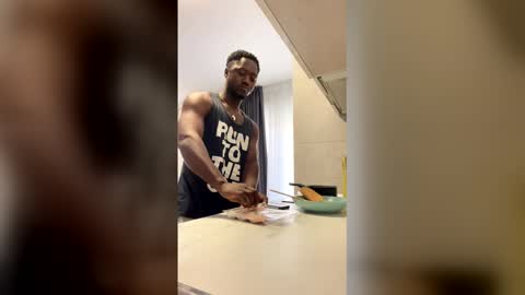 black_marfil826282 online show from 04/25/26, 12:41