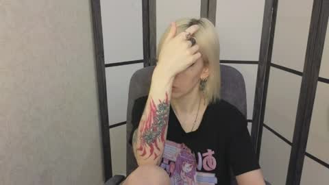 Snapshot of black_orchides chatting on 04/03/26, 08:23 Emily online show from 04/03/26, 08:23