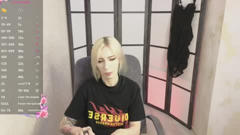 Snapshot of black_orchides chatting on 05/12/26, 08:33 Emily online show from 05/12/26, 08:33