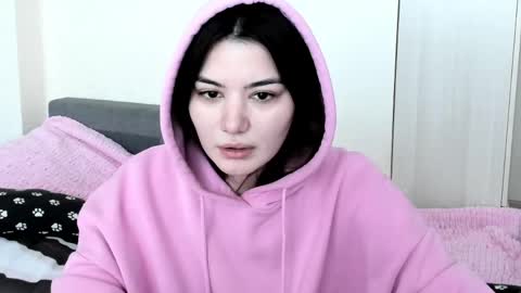 Snapshot of black_pant3r chatting on 04/15/26, 03:13 Mon Mon online show from 04/15/26, 03:13