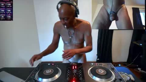 Black Panther8686 online show from 01/15/26, 10:24