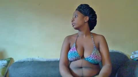 Snapshot of black_queen0111254 chatting on 07/10/26, 10:40 Blackqueen online show from 07/10/26, 10:40