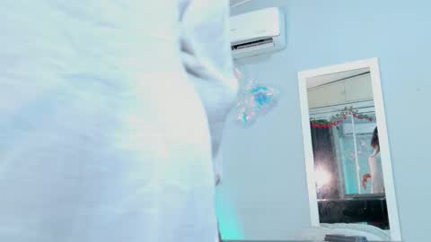 Tifany online show from 10/18/25, 01:12