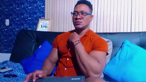 Snapshot of black_seus85 chatting on 02/01/26, 09:46 duglas online show from 02/01/26, 09:46