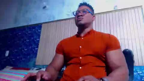 Snapshot of black_seus85 chatting on 03/22/26, 10:35 duglas online show from 03/22/26, 10:35