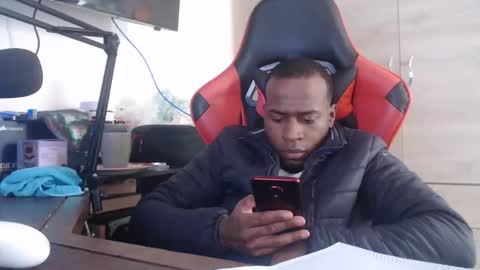 Black online show from 02/17/26, 06:47